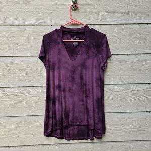 American Eagle Soft and Sexy v neck keyhole tee purple tie dye medium
